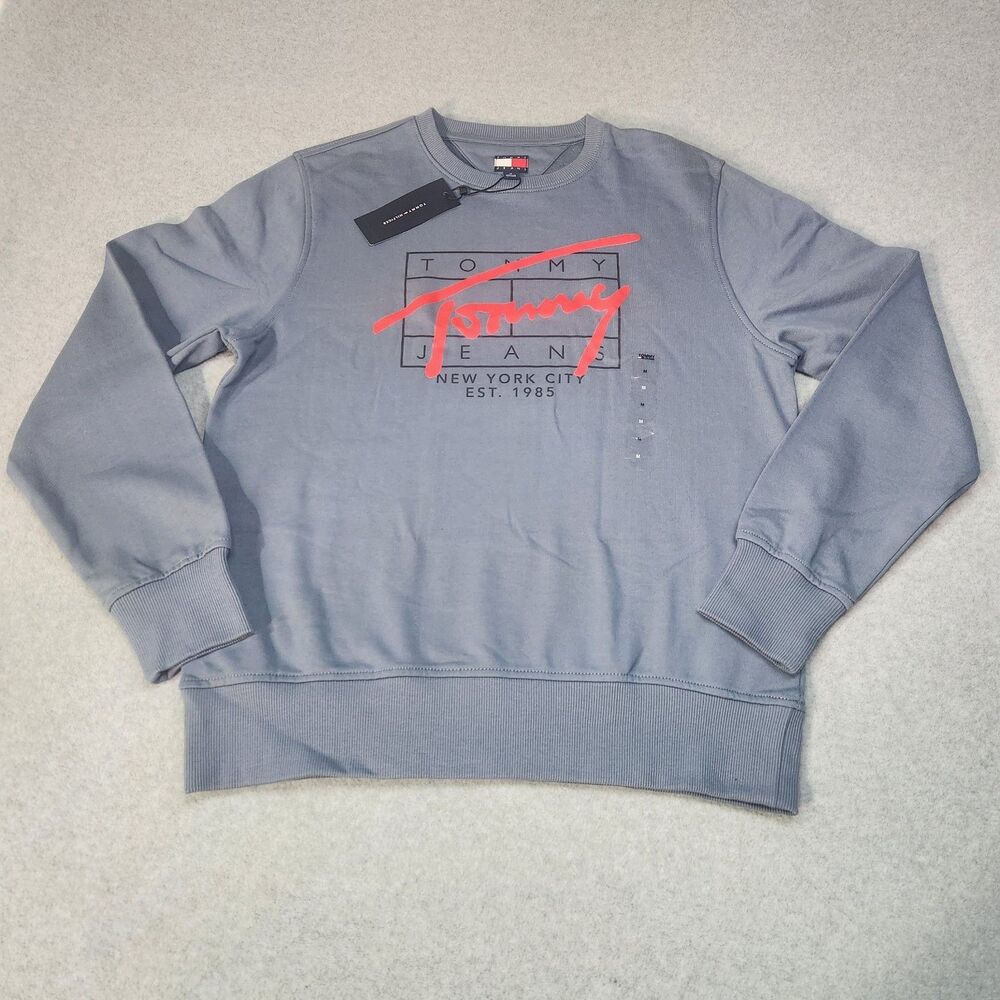 Tommy Hilfiger Crewneck Sweatshirt Men Medium NWT Gray Graphic Pullover